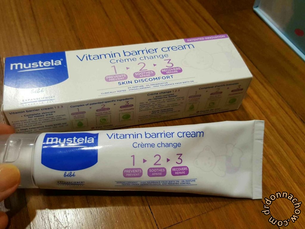 Mustela vitamin barrier cream